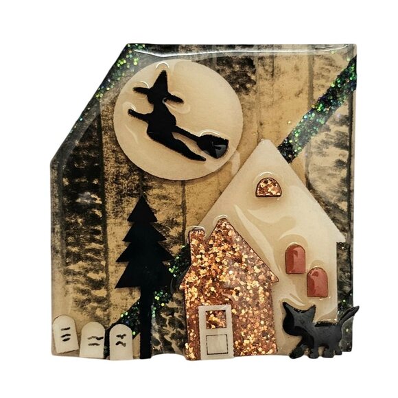 Lucinda House Witch Flying Halloween Pin - Picture 5 of 5